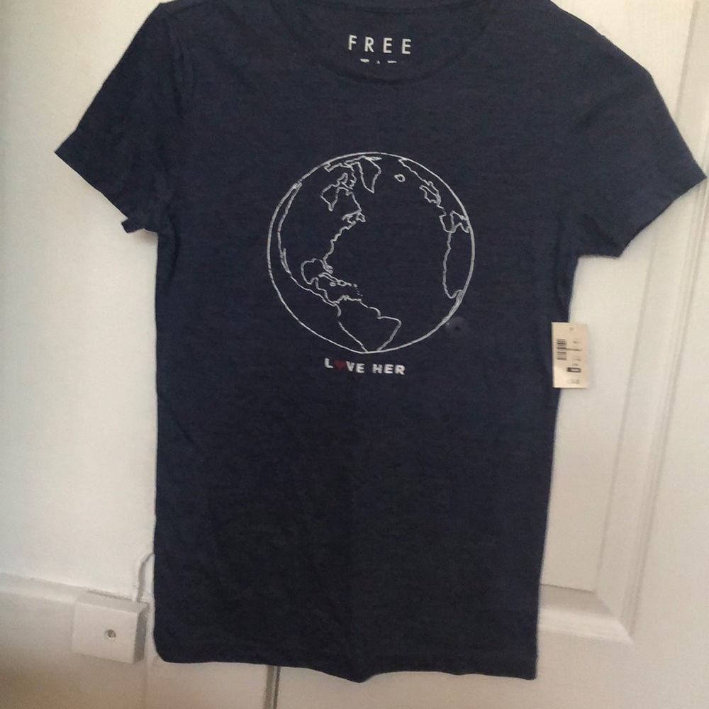 Blue globe shirt that says love her